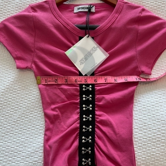 DAYDREAMER HOOK & EYE BABY TEE IN PINK COSMO - Picture 11 of 16